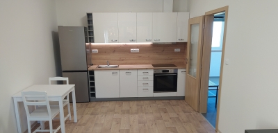 Deset nových bytů pro učitele